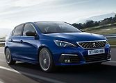 Pomalu končící Peugeot 308 s kamerou za příplatek 18 000 Kč stojí celkem 373 000 Kč