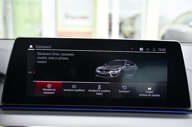 BMW M5 COMP.HUD H/K CARBON CERAMIC ČR - fotka 33 z 45