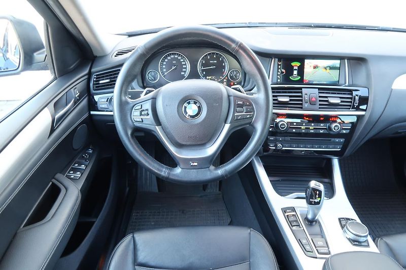 BMW X4 xDrive20i - fotka 6 z 9