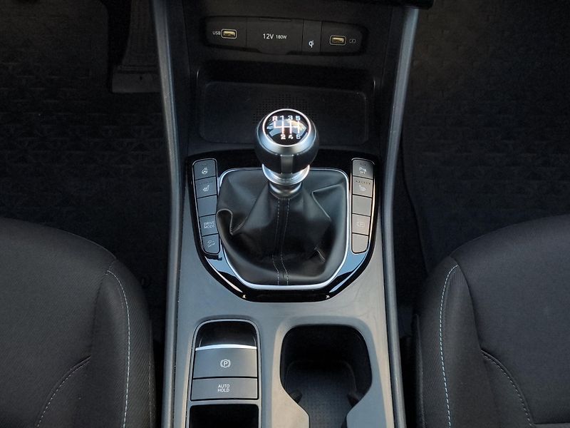 Hyundai Tucson (2022) FREEDOM 1.6 T-GDi MHEV 132kW, - fotka 21 z 25