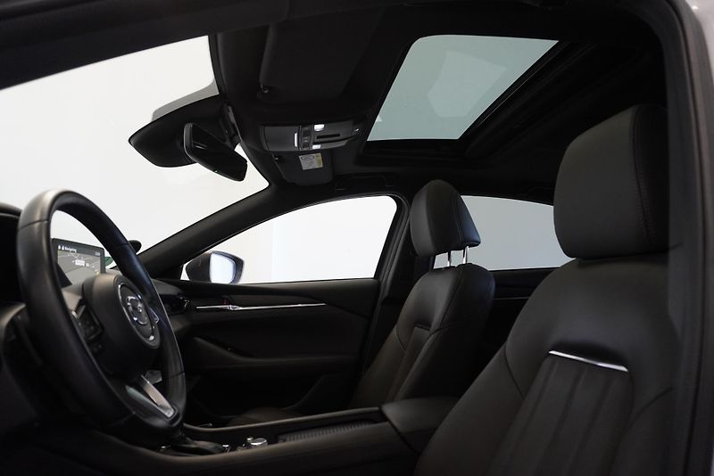 Mazda 6 (2019) 2,5 SKYACTIV-G PREMIUM AUT. - fotka 31 z 32