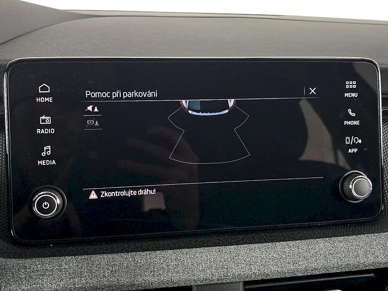Škoda Scala (2025) 1.0TSi 85kW SELECTION - fotka 14 z 25