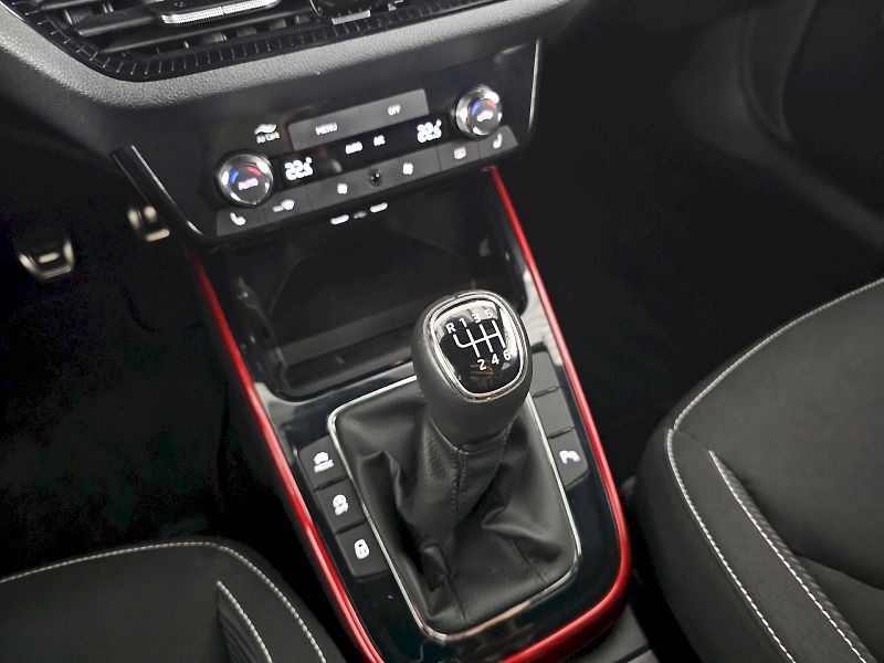 Škoda Fabia (2025) 1.0 TSI 85KW MONTE CARLO - fotka 20 z 27