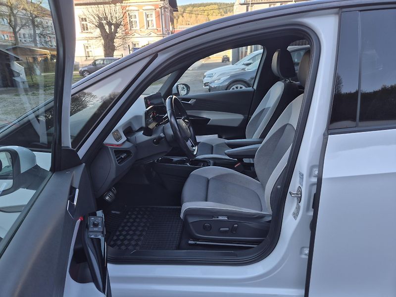 Volkswagen ID.3 110kw, PURE, SOH 91,4% - fotka 11 z 45