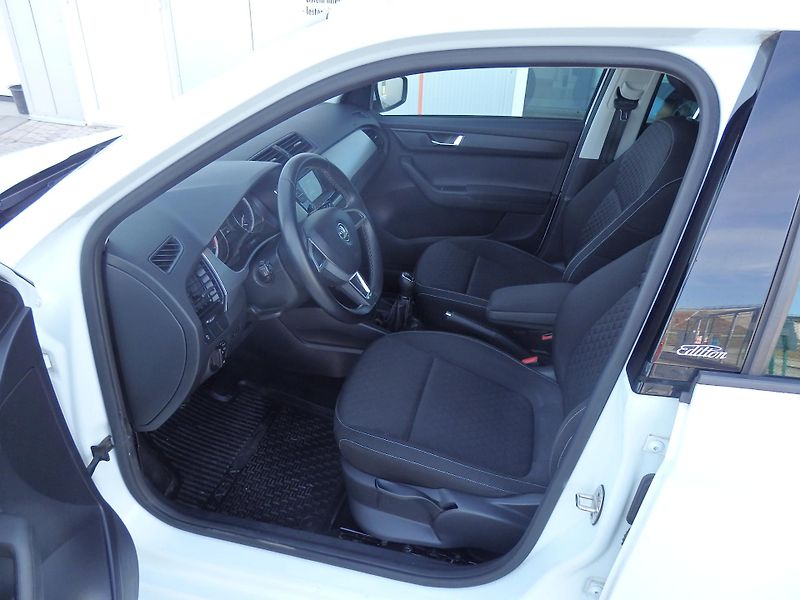 Škoda Fabia 1.2 TSI DIGI. KLIMA, ESP - fotka 6 z 15