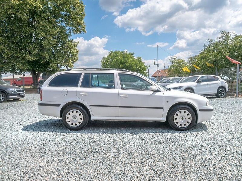 Škoda Octavia (2008) ČR 1.9TDI 74KW – PO SERVISU - fotka 4 z 38
