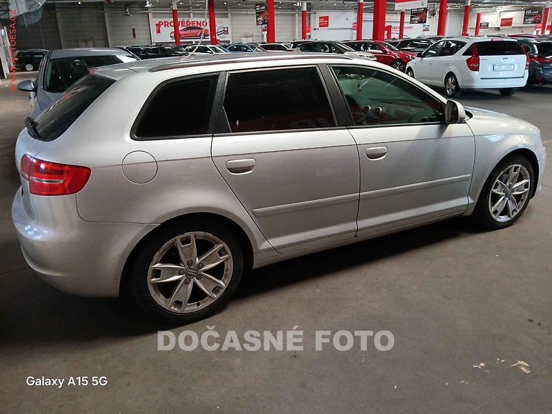 Audi A3 (2008) 2.0TDi, Xenon, kůže - fotka 2 z 3