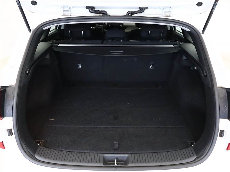 Hyundai i30 (2017) 1.0 T-GDI, Serv.kniha - fotka 11 z 14