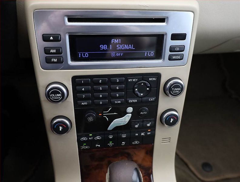 Volvo S80 (2007) 2.4 D5, 4X4, Automat, po STK - fotka 10 z 15