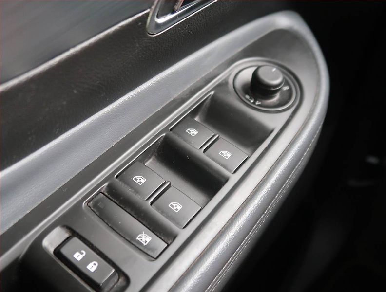 Opel Mokka (2015) Cosmo 1.4 Turbo, Automat - fotka 16 z 20