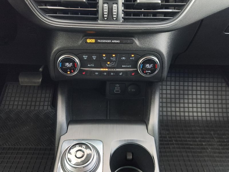 Ford Focus (2023) TITANIUM 1.5 EcoBlue 84kW, ČR, - fotka 22 z 27