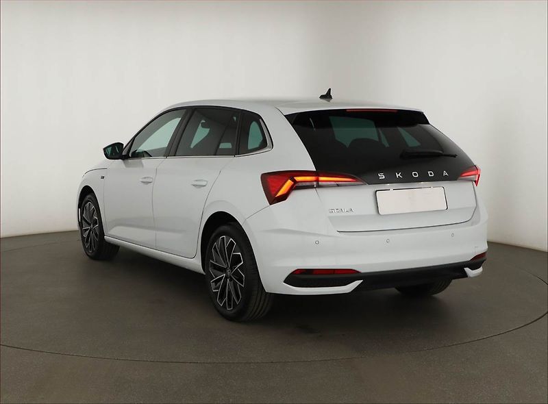 Škoda Scala (2025) 1.0 TSI, Drive - fotka 4 z 14