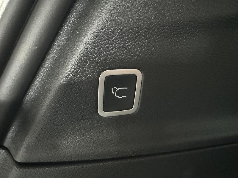 Chrysler Pacifica AWD Touring-L S-Appearance - fotka 23 z 55