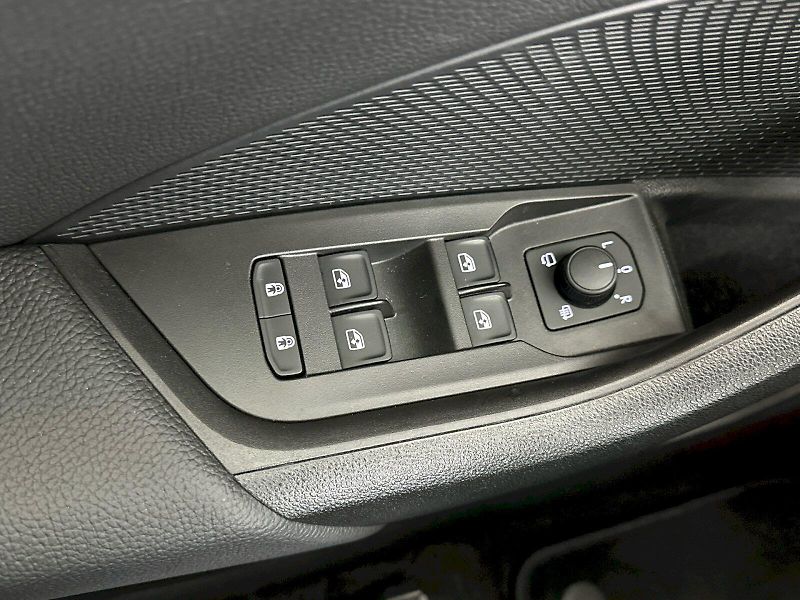 Škoda Octavia (2025) Combi DSG 2.0TSI 195kW RS - fotka 29 z 35