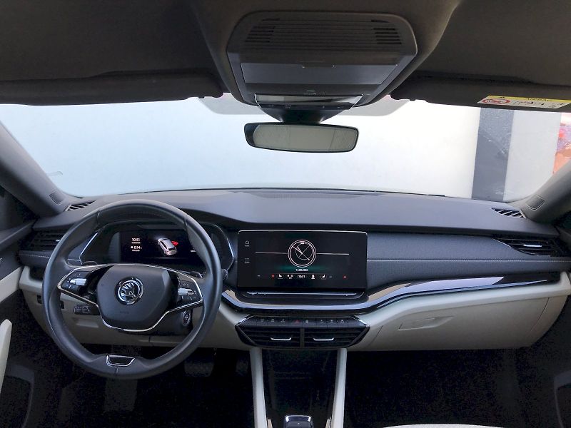 Škoda Octavia (2023) COM iV STY TS 150/1.4 A6F - fotka 5 z 25