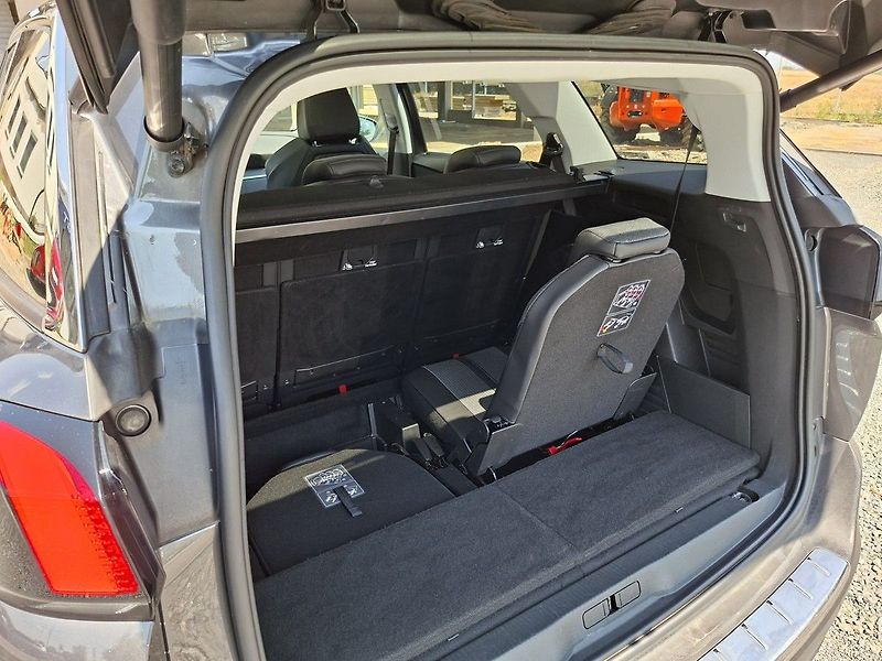 Peugeot 5008 ALLURE 1.5 BHDi 130k M6 - fotka 7 z 30