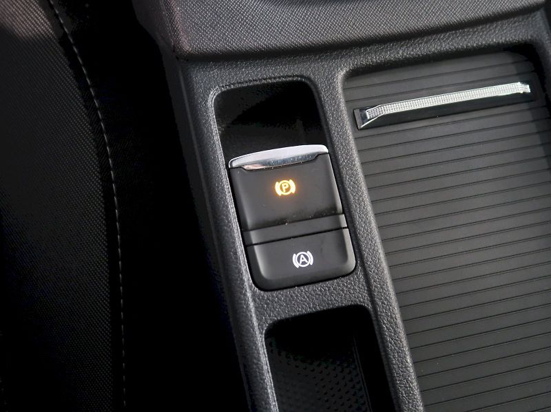 Škoda Octavia (2024) FRESH PLUS 1.5TSI 110 kW ZÁRUK - fotka 29 z 37