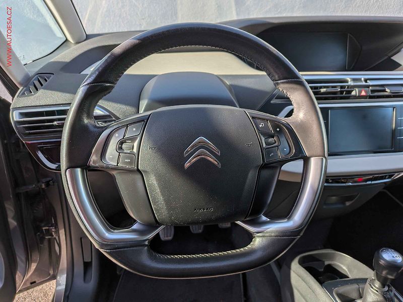 Citroën Grand C4 Picasso (2018) 1.6 HDi, 2.maj,ČR, AC, TZ - fotka 12 z 17