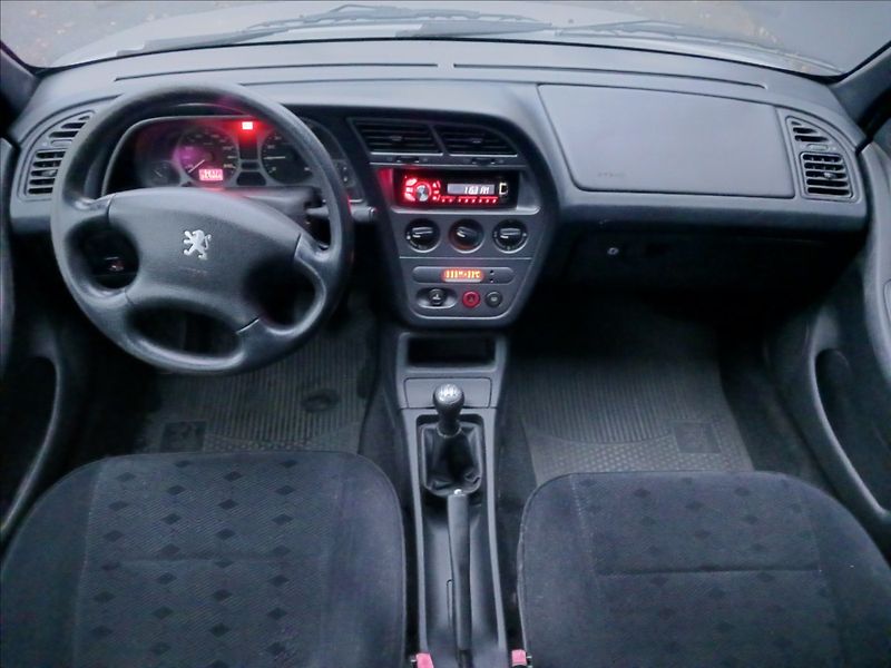 Peugeot 306 1,6 BREAK KOMBI - fotka 10 z 13