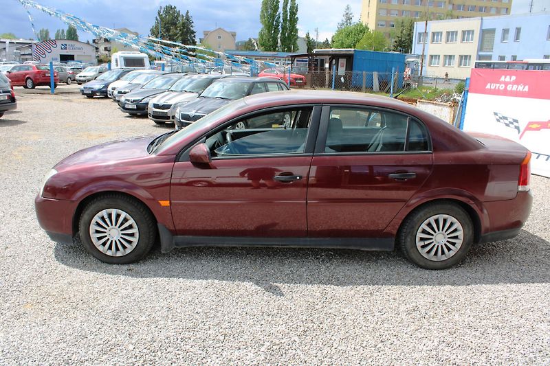 Opel Vectra (2002) 1,8i KLIMA EL.OKNA TEMPOMAT - fotka 4 z 16
