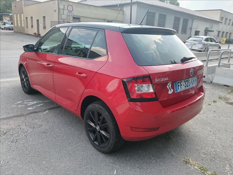 Škoda Fabia 1,0 TSi Business  Clever - fotka 8 z 21