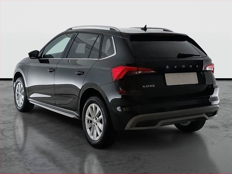 Škoda Kamiq (2023) Style Plus 1.0 TSI, Automat - fotka 4 z 17