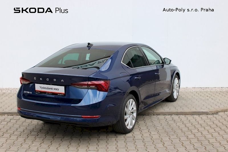 Škoda Octavia (2024) 2,0 TDI 110 kW Style - fotka 2 z 25
