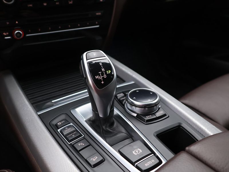 BMW X5 3,0 Xd M-paket CZ Kůže Navi - fotka 22 z 32