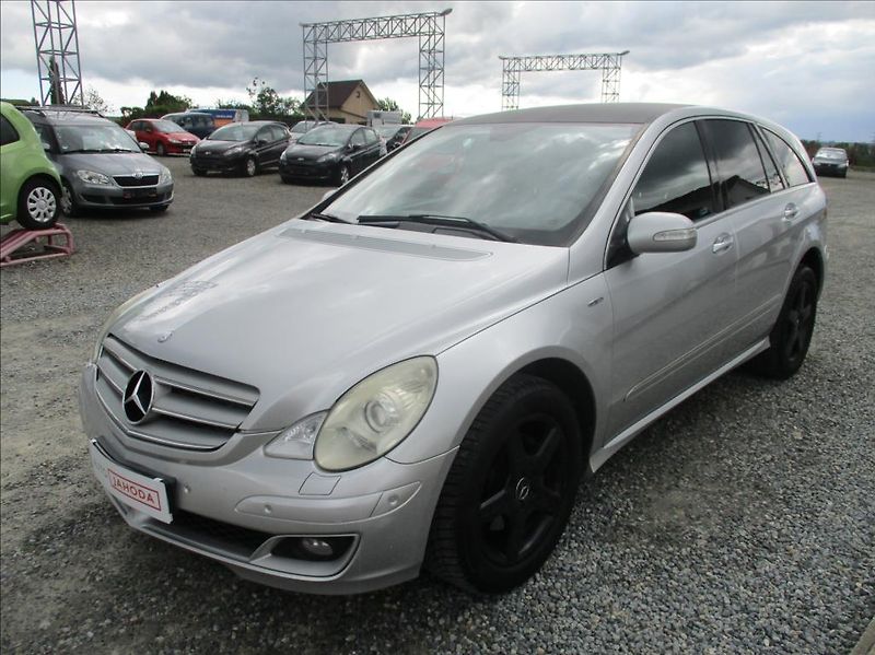 Mercedes-Benz Třídy R 3,0 320CDI, AMG, 4MATIC, DPH, - fotka 3 z 49