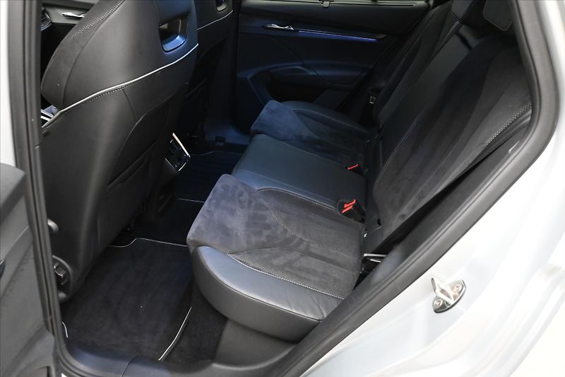 Škoda Enyaq iV BEV 60 132kW SportPlus Záru - fotka 13 z 28