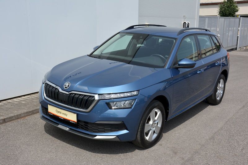 Škoda Kamiq (2021) 1.0 TSI 81 KW Ambition EXTRA - fotka 6 z 24