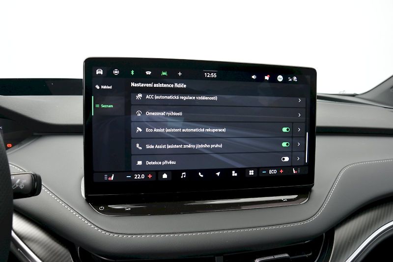 Škoda Enyaq (2025) SPORTLINE 63 kWh 150 KW - fotka 14 z 20