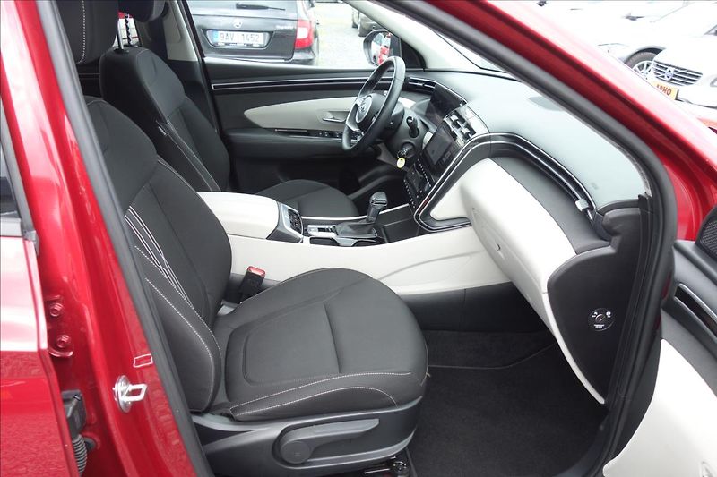 Hyundai Tucson 1,6 T-GDi 110KW, ČR, SERV.KN. - fotka 11 z 43