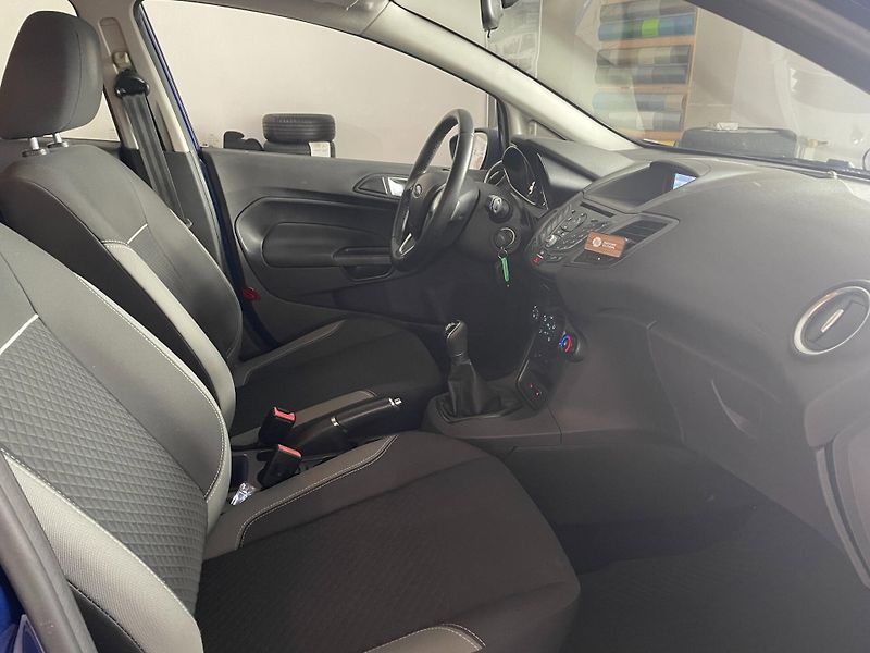 Ford Fiesta (2017) Trend 1.0 EcoBoost 74kW - fotka 19 z 23