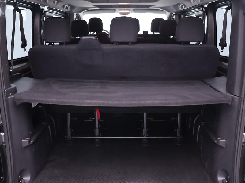 Opel Vivaro 1,6 CDTI 92kW 9-Míst Klima - fotka 10 z 25