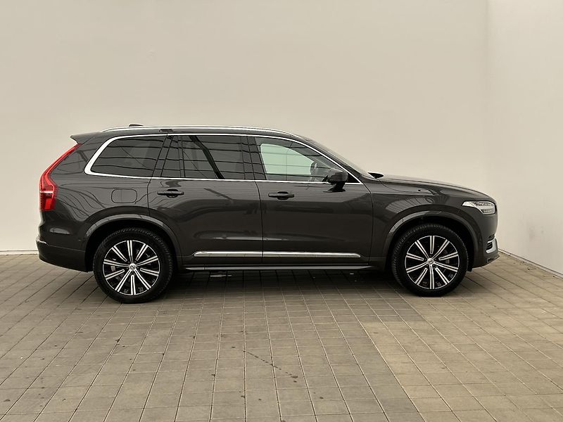 Volvo XC90 2.0 B5 4x4 PLUS Bright Vzduch - fotka 7 z 32