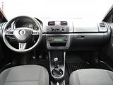 Škoda Fabia (2015) 1.2 TSi, ČR, Klima - náhled 8