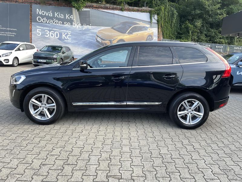 Volvo XC60 (2013) D5 2.4D 169kW AWD   - fotka 6 z 23