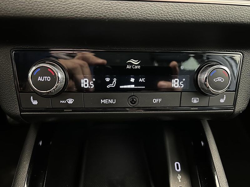 Škoda Scala 1.0 TSI Style Comfort - fotka 15 z 23