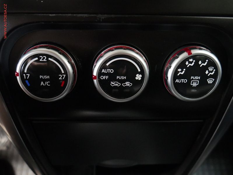 Suzuki SX4 (2009) 1.6i 4x4, ČR, AC, TZ, park - fotka 17 z 20