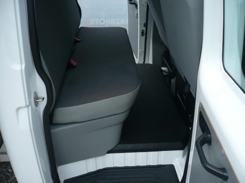 Volkswagen Transporter 2.0TDI Klima 6Míst - fotka 25 z 32