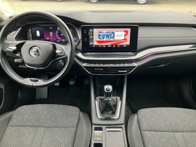 Škoda Octavia (2023) 2.0TDI STYLE NEHAVAROVANÉ - fotka 16 z 28