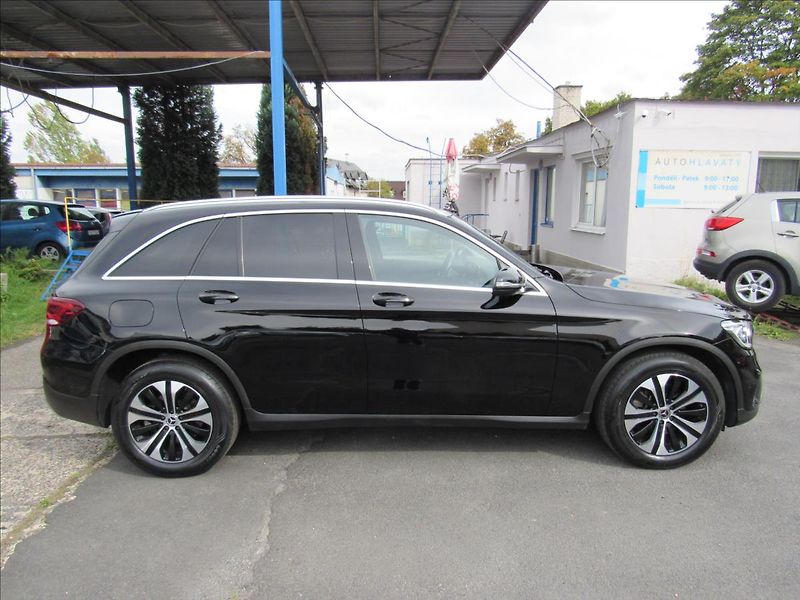 Mercedes-Benz GLC 2,0 CDi 220d 4MATIC - fotka 8 z 44