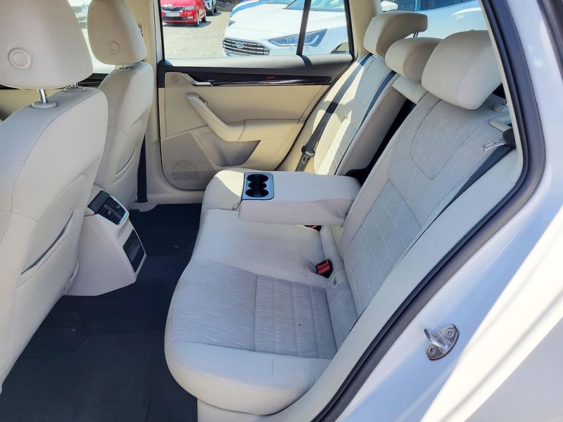 Škoda Octavia III combi 1.6 TDi 81kW STYLE - fotka 8 z 42