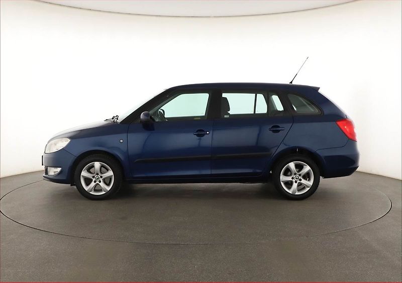 Škoda Fabia (2011) 1.2 TSI, jezdí dobře, Tempomat - fotka 3 z 12