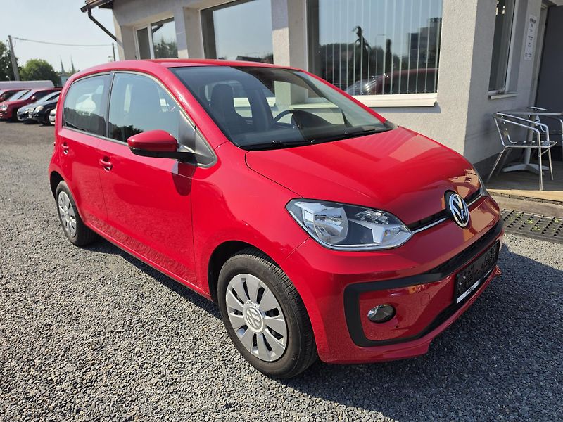 Volkswagen up! 1.0 MPI Parkovací senzory  - fotka 1 z 17