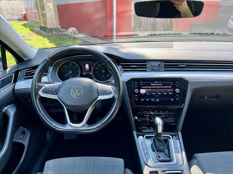 Volkswagen Passat 2,0 TDi DSG BUSINESS záruka - fotka 19 z 42