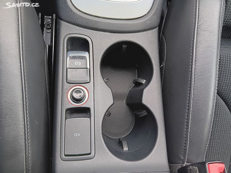 Audi Q3 2.0 TDI 130kW QUATTRO - fotka 26 z 32