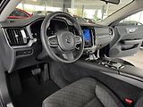Volvo V60 T6 AWD*Recharge*KeyLess*Tažné - náhled 11