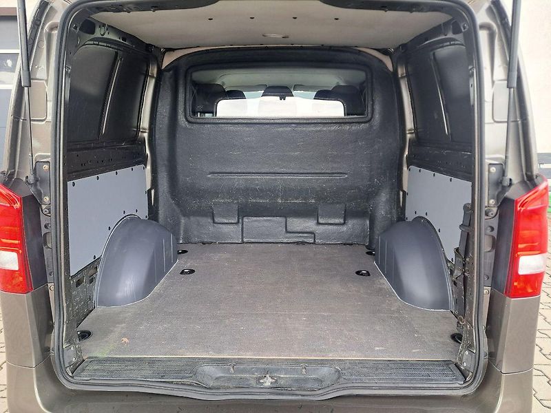 Mercedes-Benz Vito (2018) 116 CDI Long Business, 5 míst - fotka 28 z 28